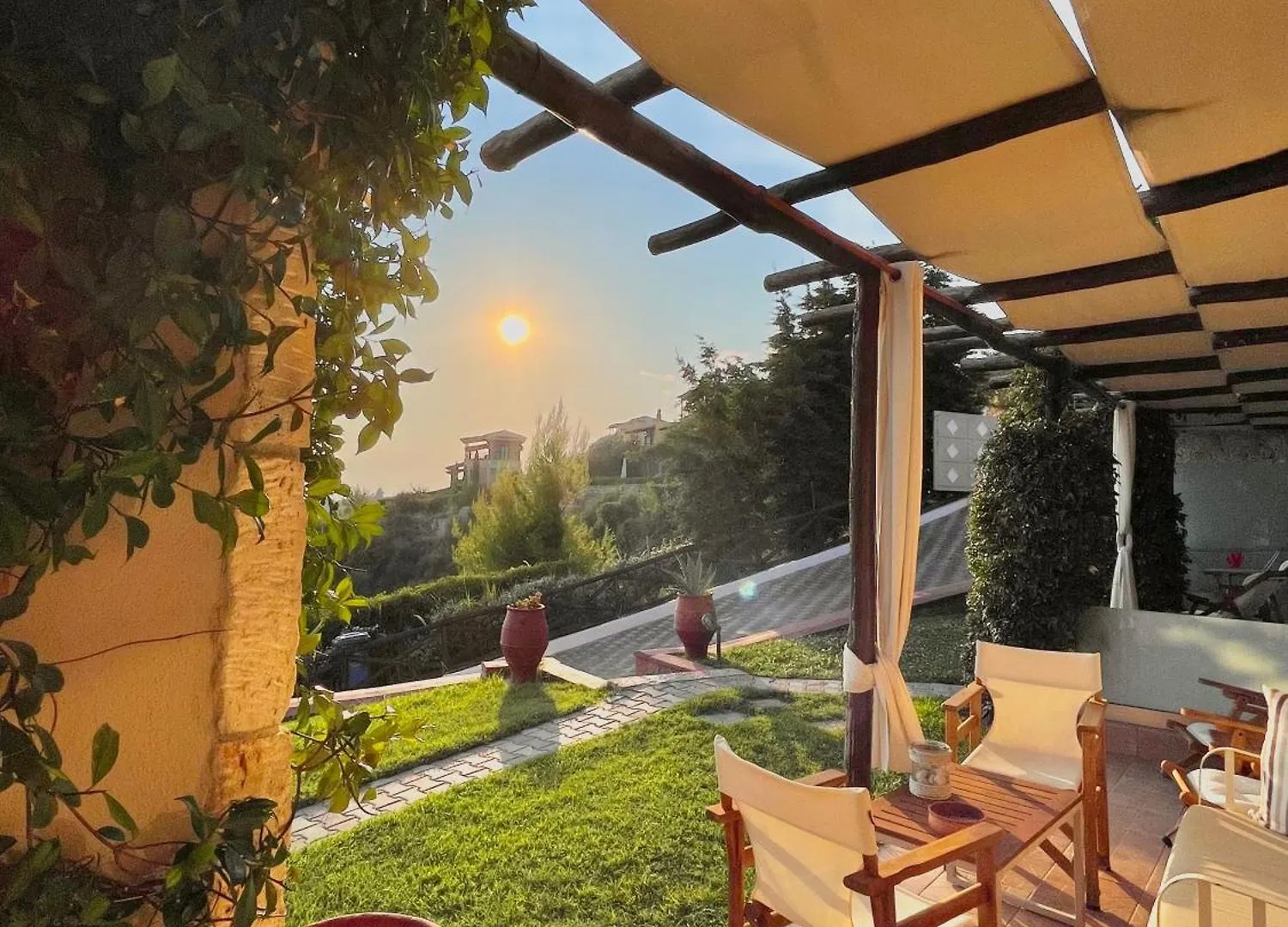 Koumaros Villas Агия-Параскеви