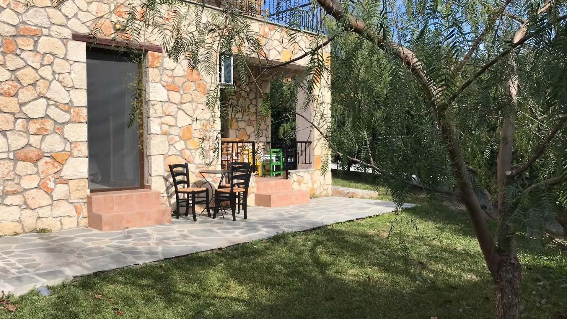 Koumaros Villas Agia Paraskevi  Griekenland